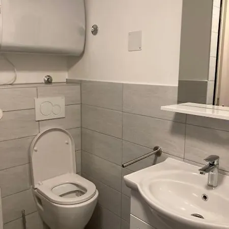 Mate 2 * Stobreč